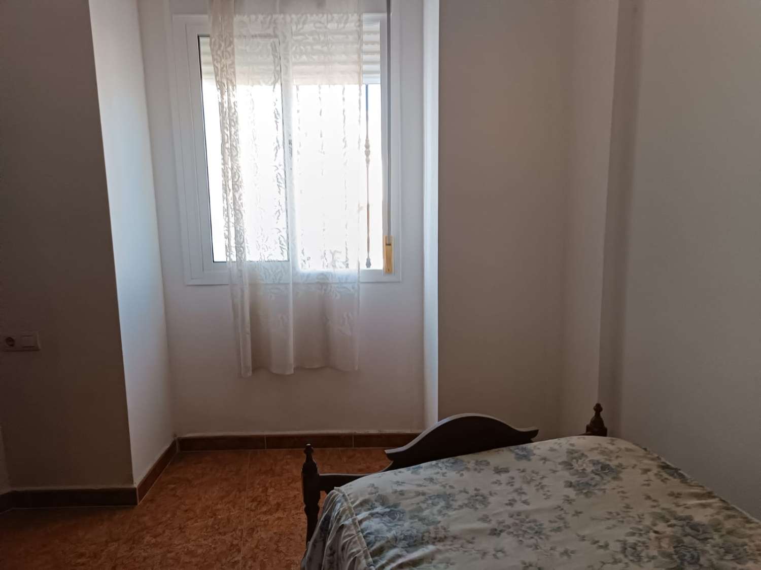 house with premises in almachar