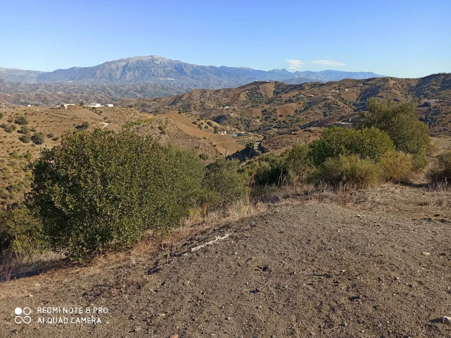 plot in Almachar with water well