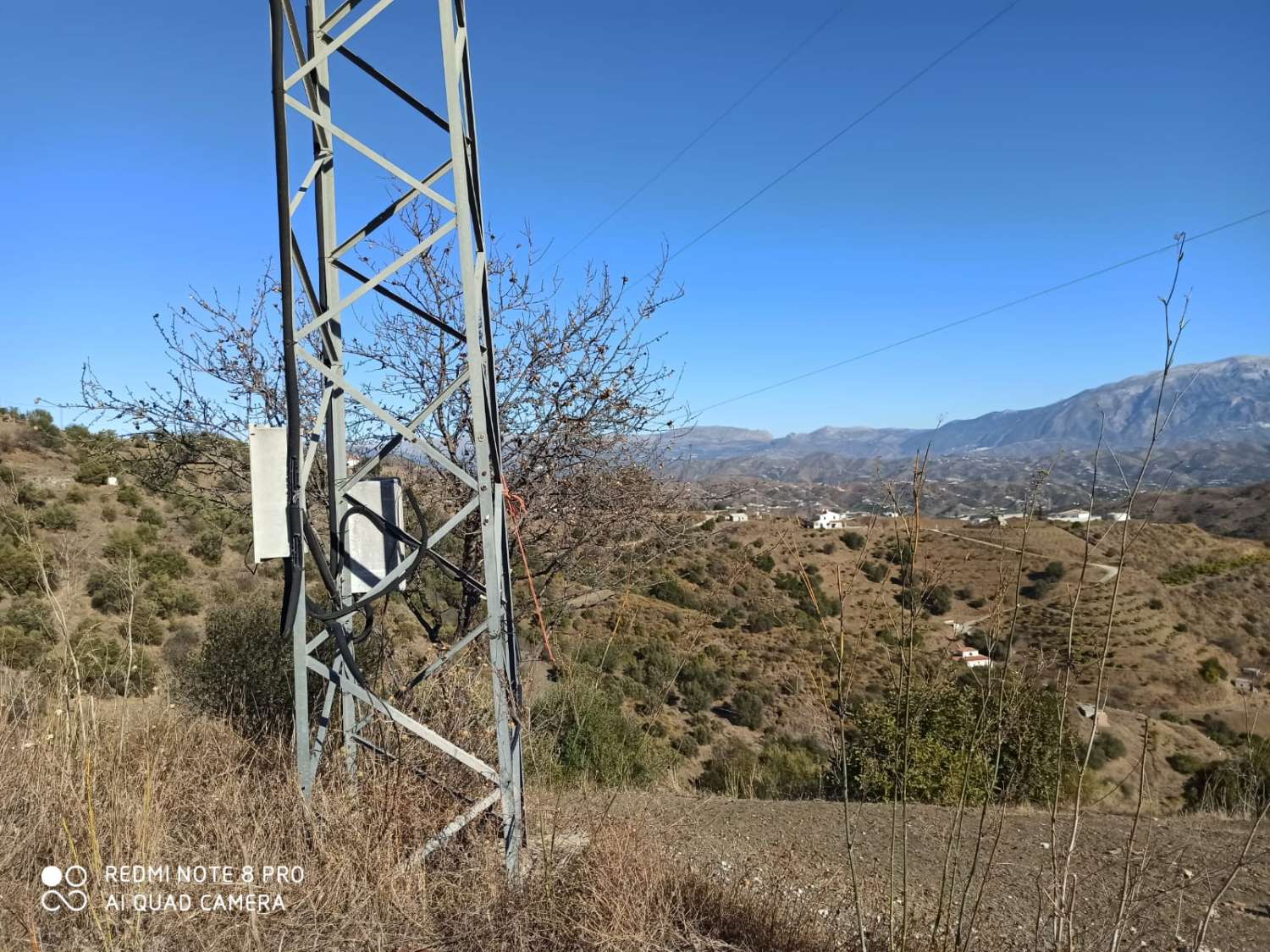 plot in Almachar with water well