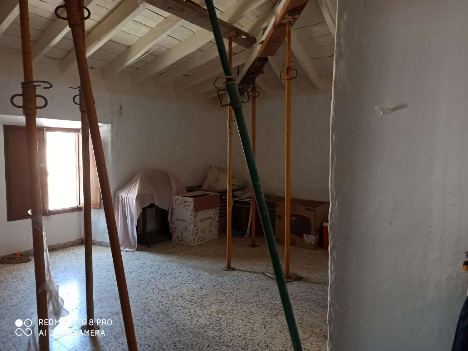 CASA A IZNATE CON APPARTAMENTO