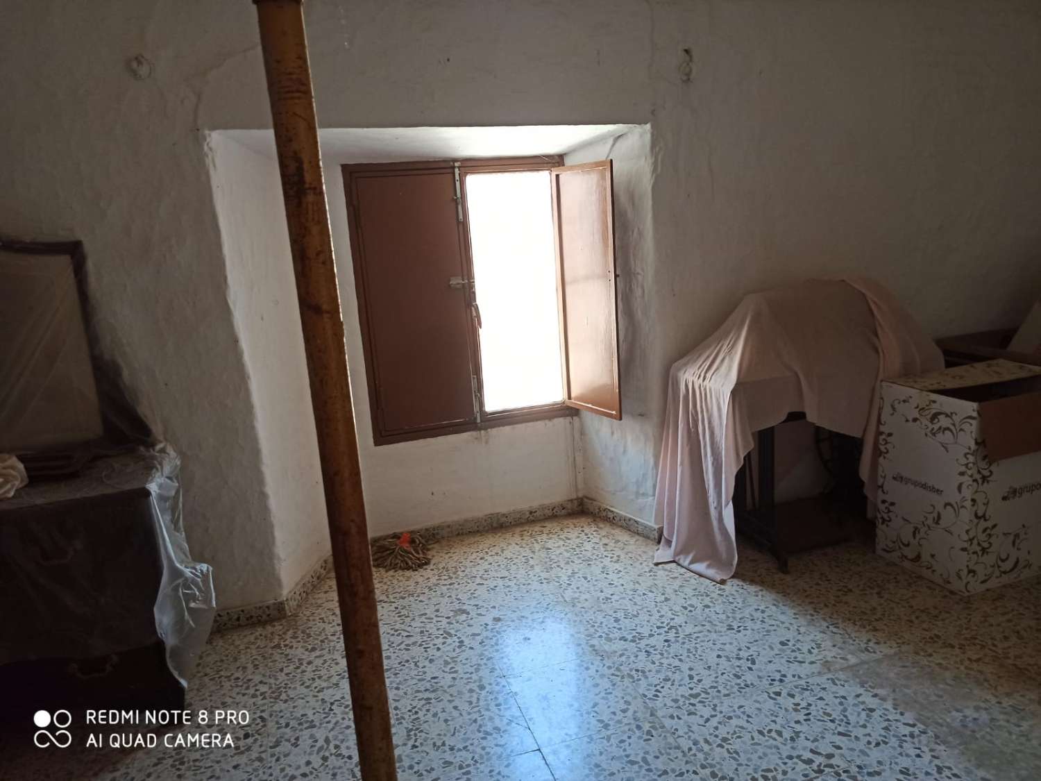 CASA A IZNATE CON APPARTAMENTO
