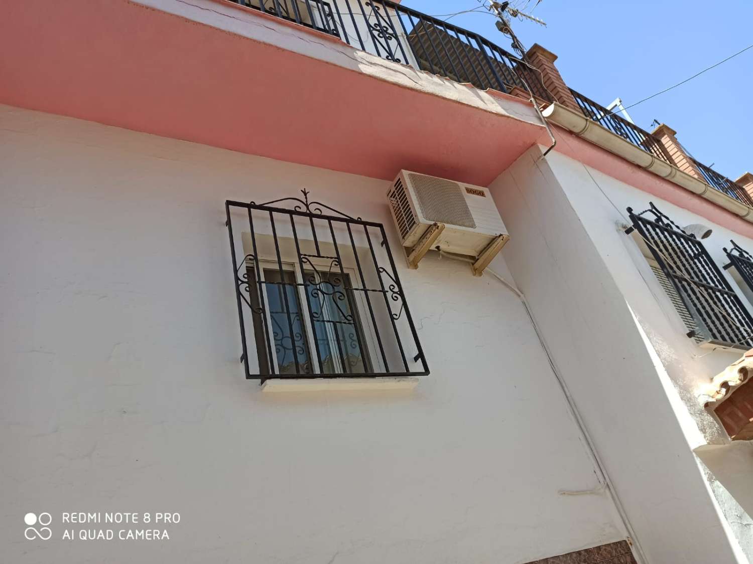 CASA A IZNATE CON APPARTAMENTO