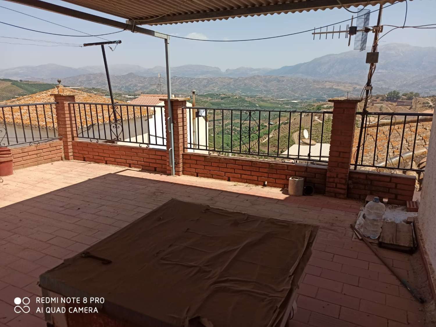 CASA A IZNATE CON APPARTAMENTO