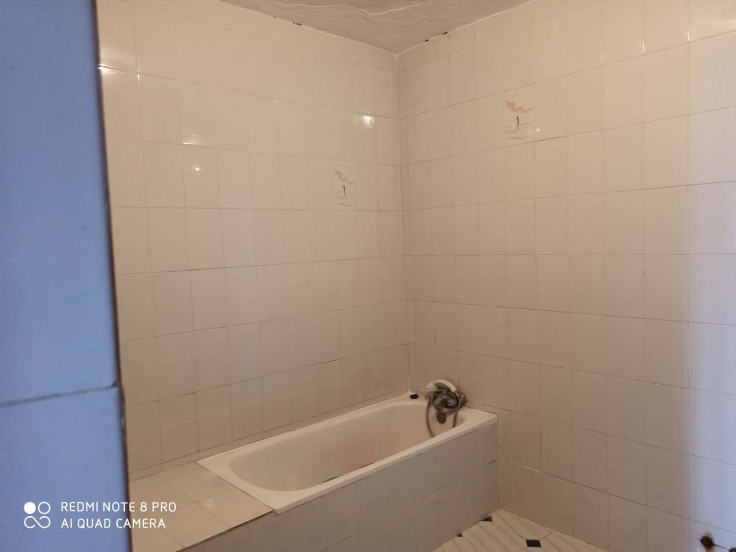 CASA A IZNATE CON APPARTAMENTO