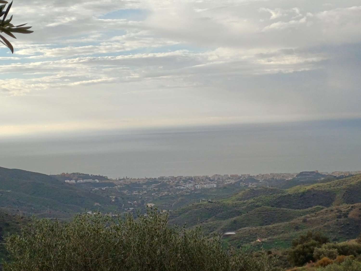 Terrain à moclinejo avec vue sur la mer