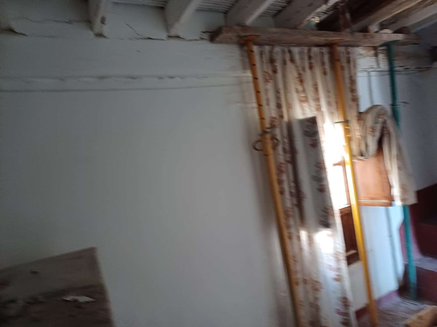Dům v prodeji in Almáchar