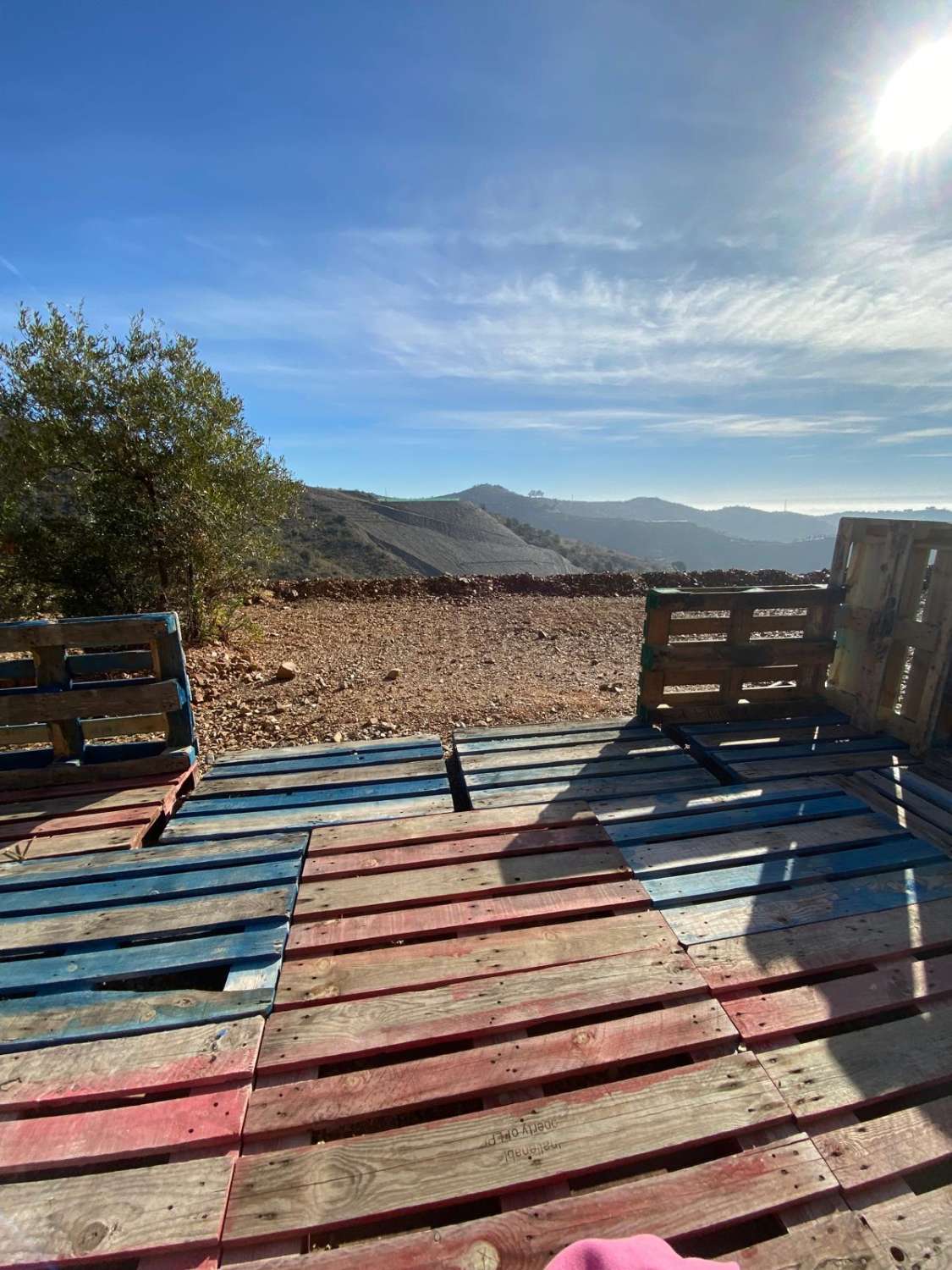 parcela en moclinejo (los narcizos)