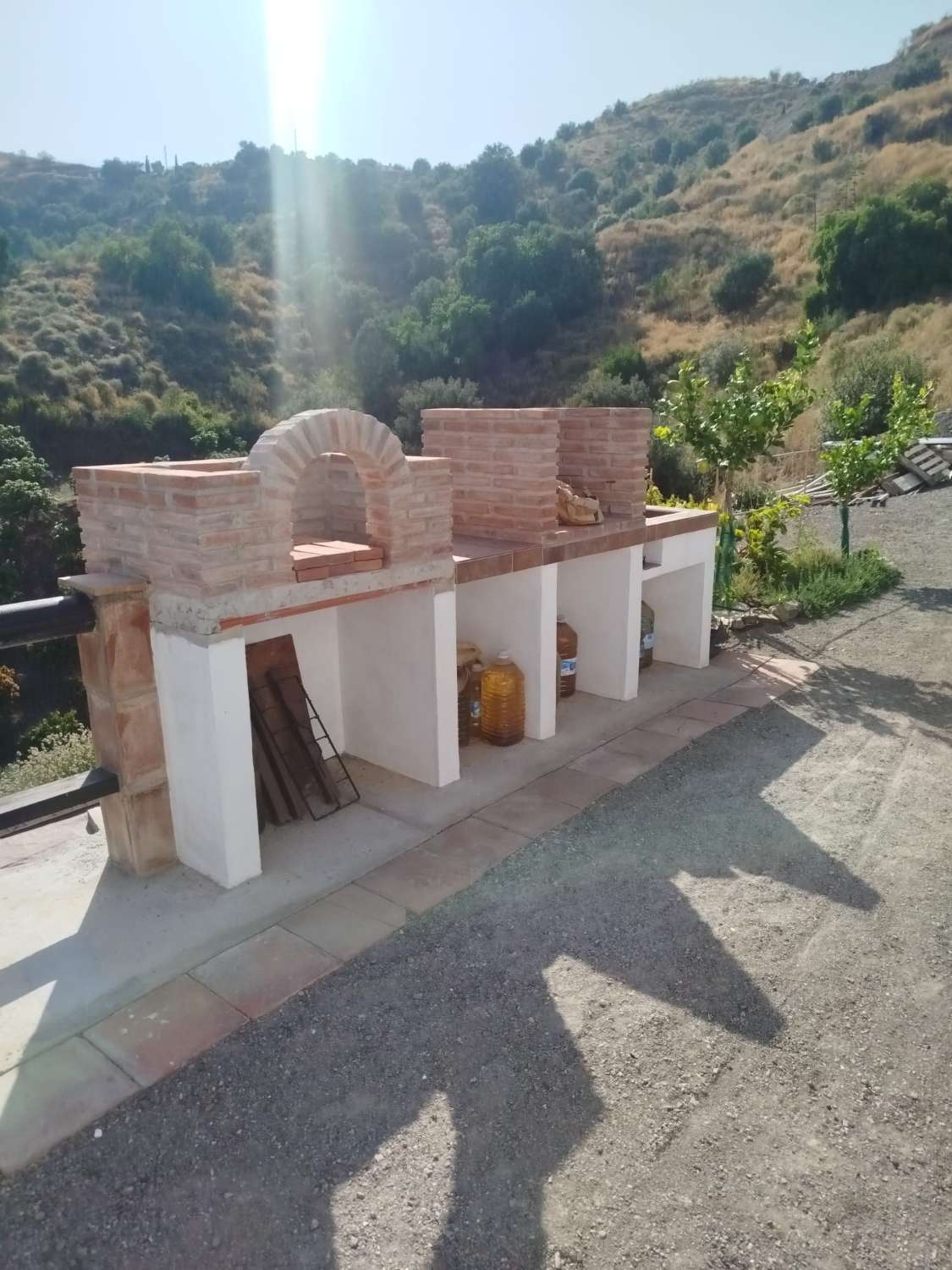 parcela con casa en velez malaga