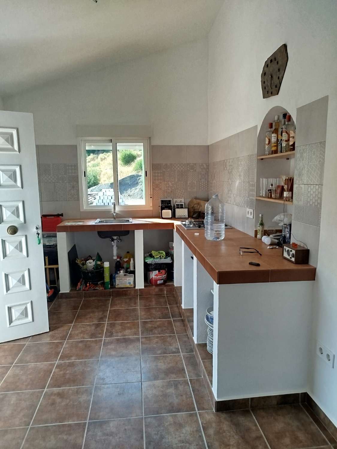parcela con casa en velez malaga