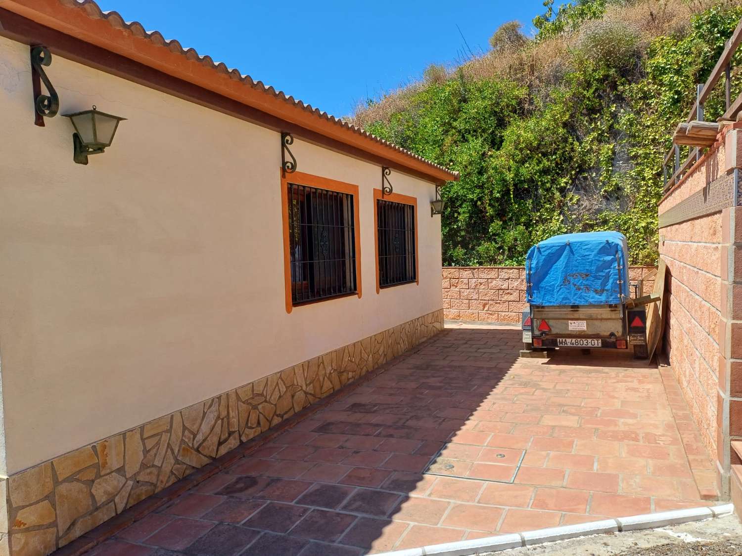 Casa de campo en macharaviaya con vistas al mar