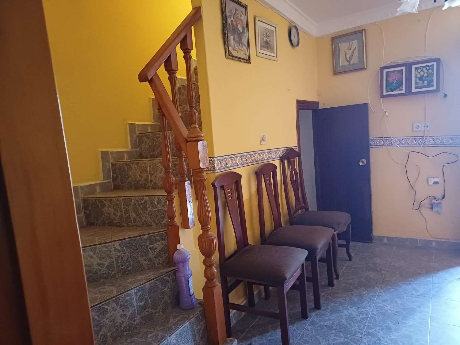 dos casas en moclinejo(el valdes)