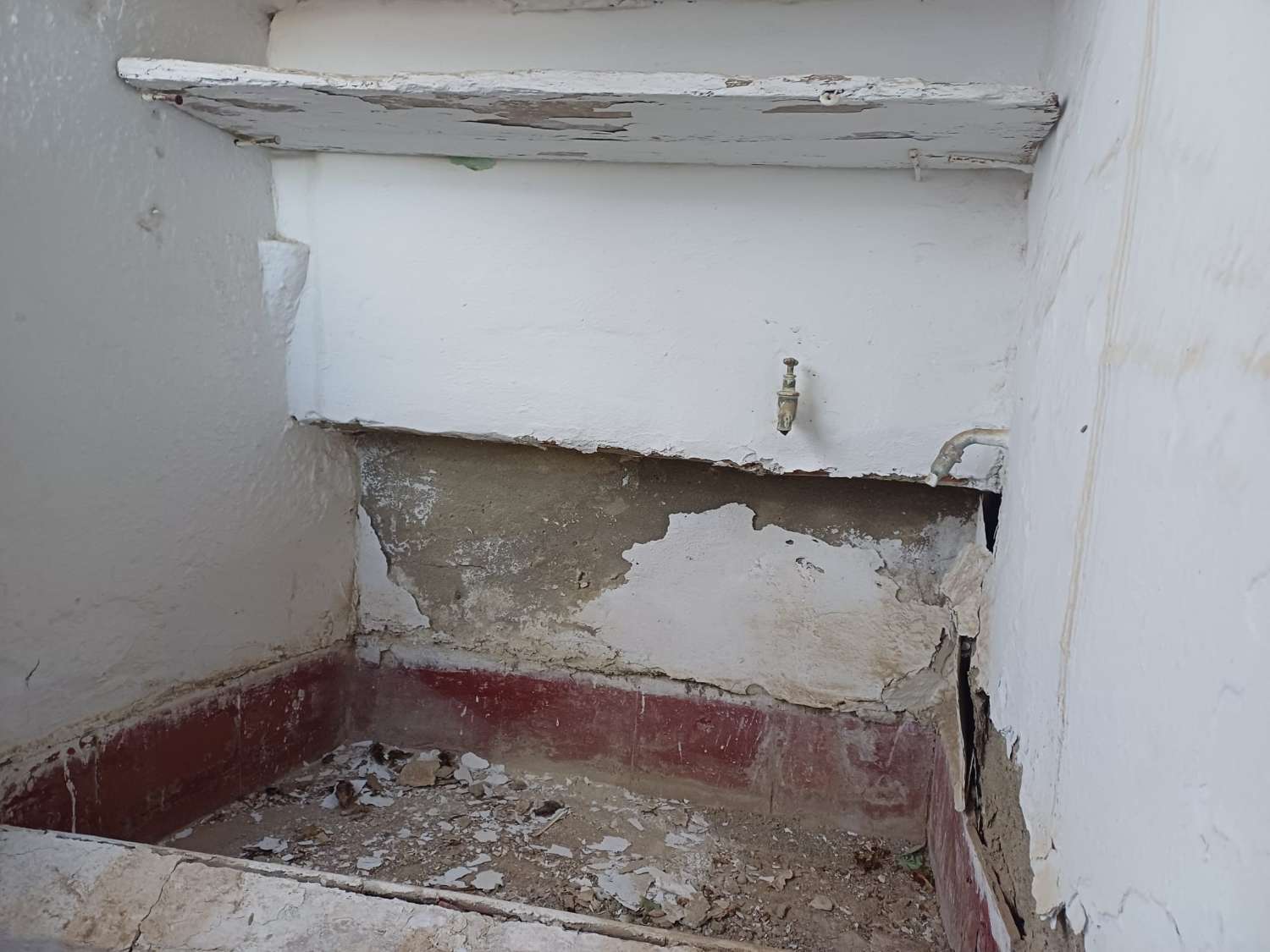 Te renoveren huis in Almachar