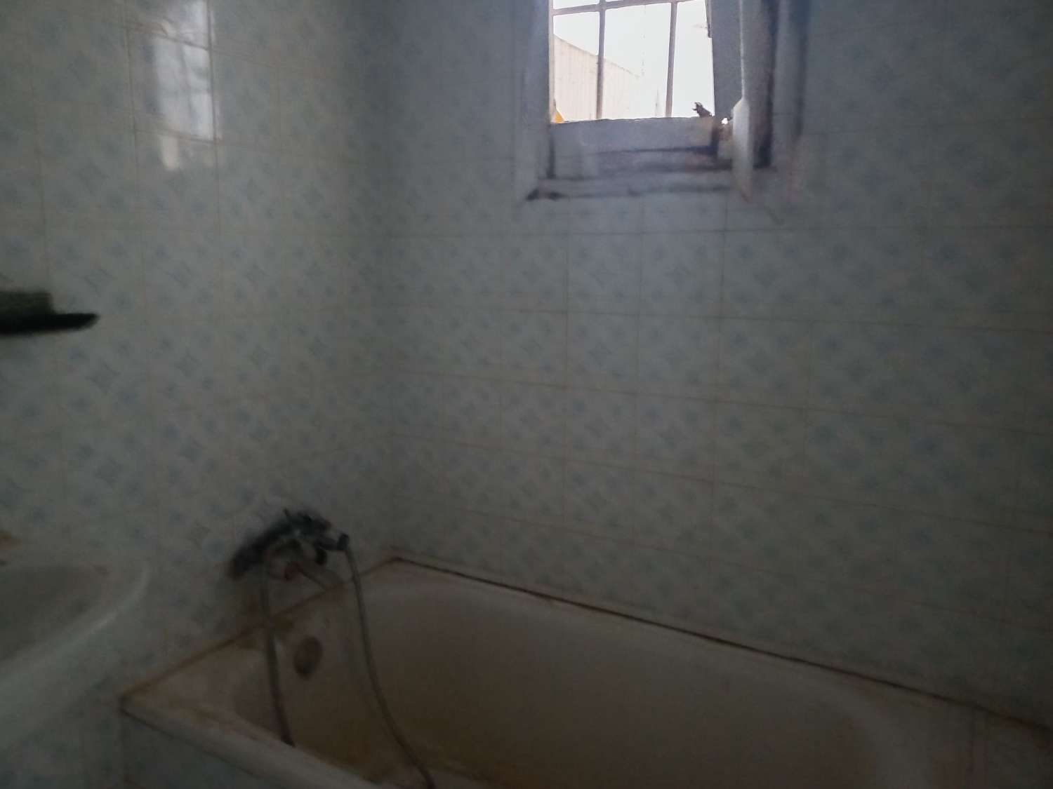 Te renoveren huis in Almachar