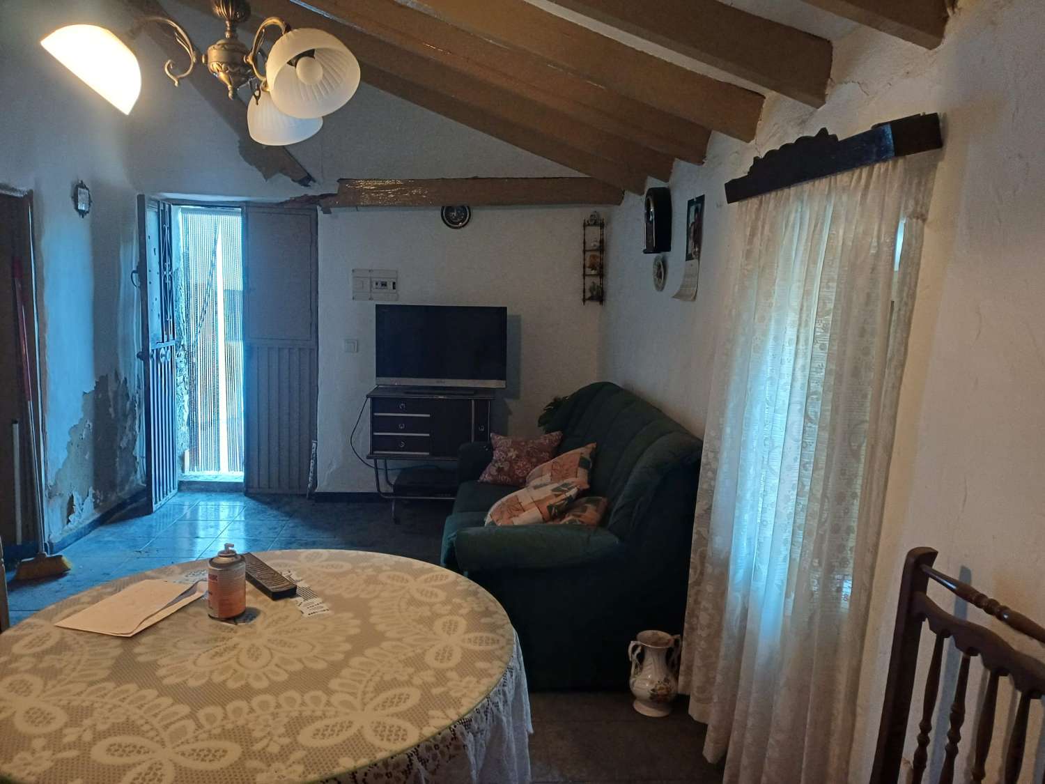 Te renoveren huis in Almachar