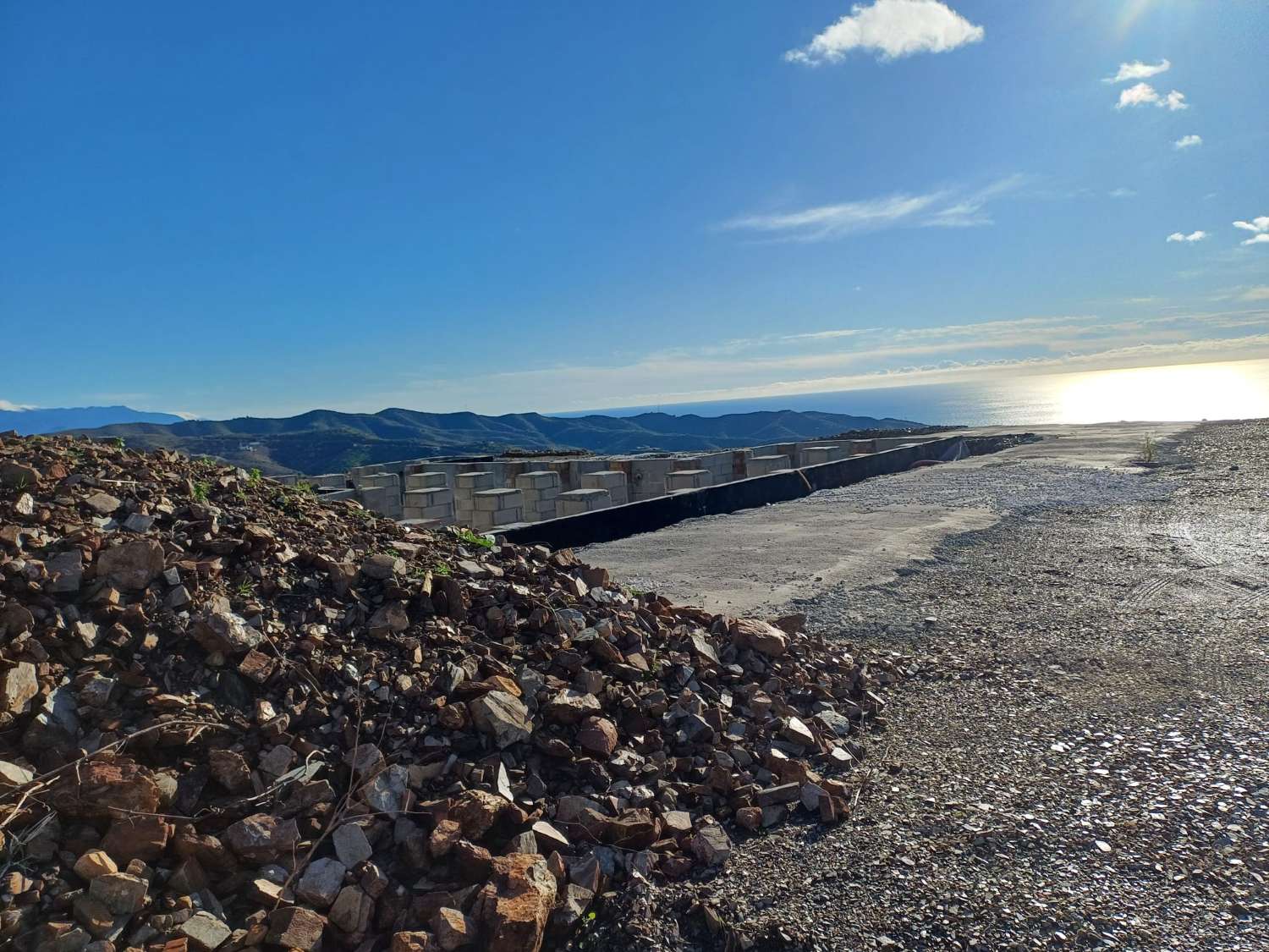 Tomt i Rincon de la Victoria med havsutsikt