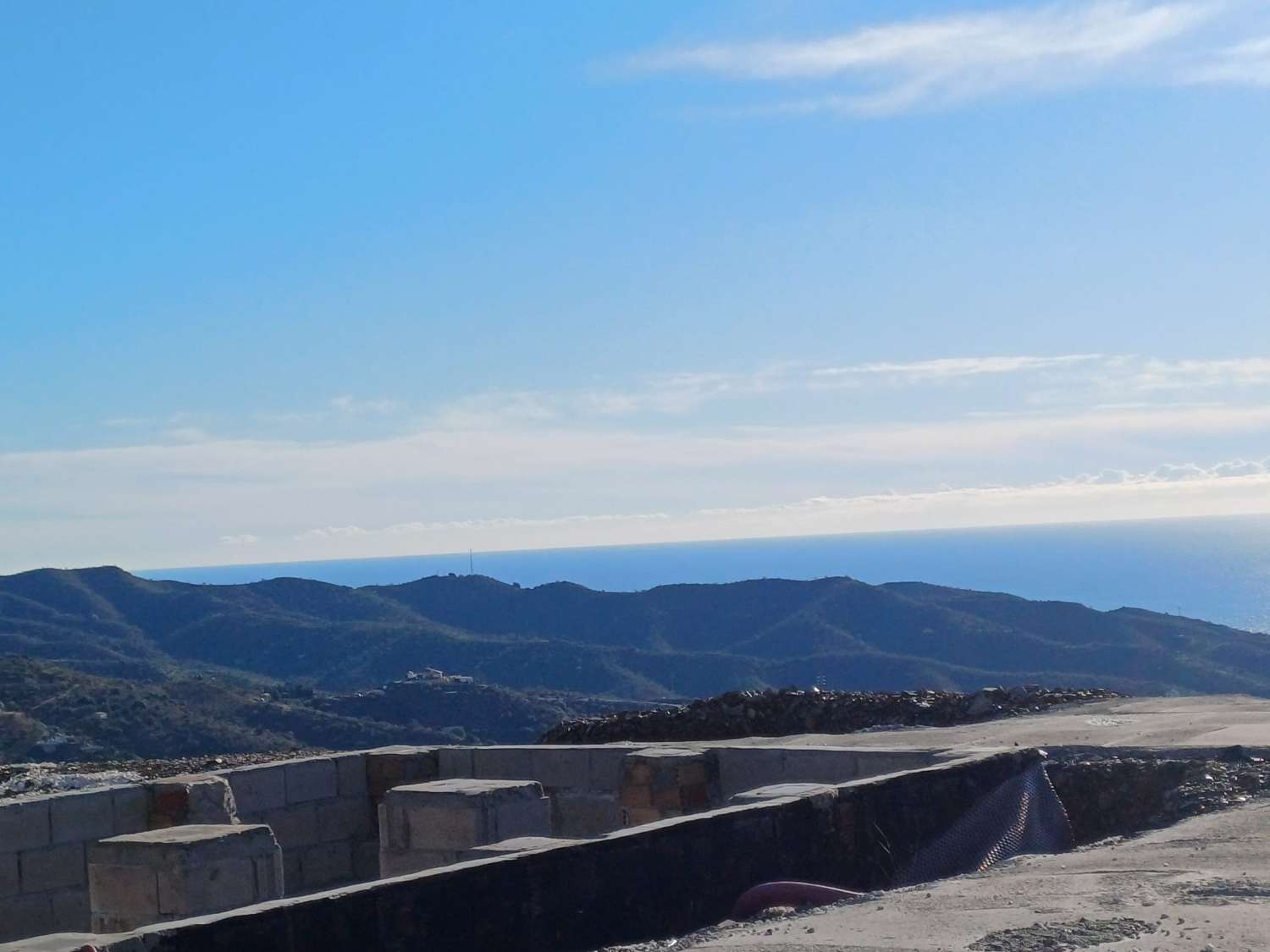 Tomt i Rincon de la Victoria med havsutsikt