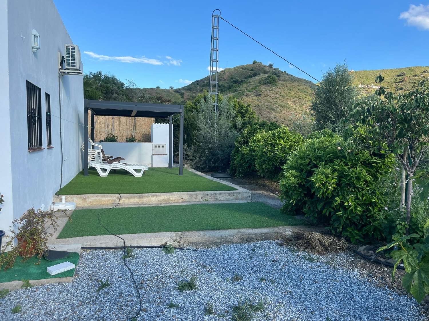 Hus med pool i Borge