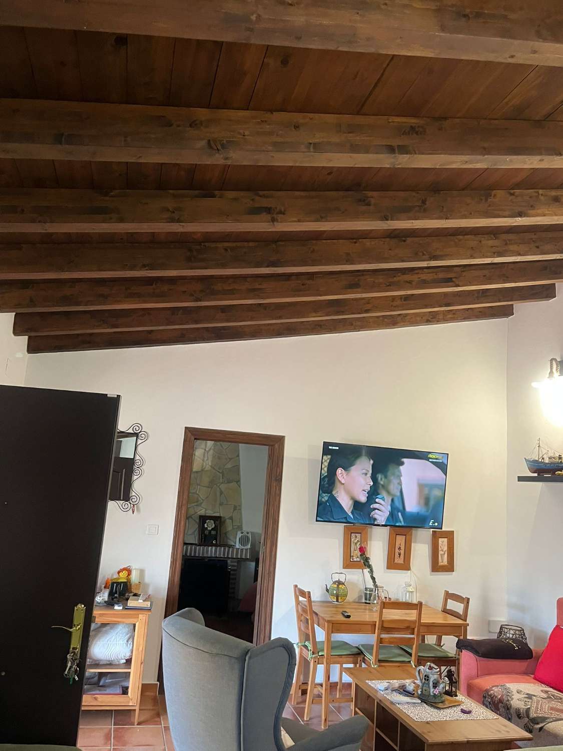 Hus med pool i Borge