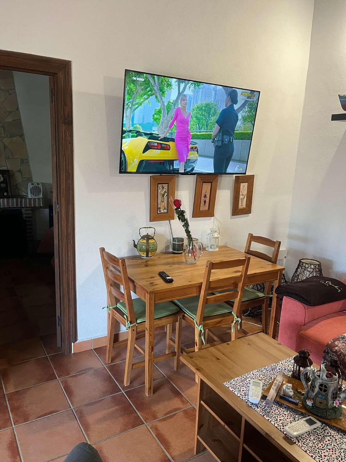 Hus med pool i Borge