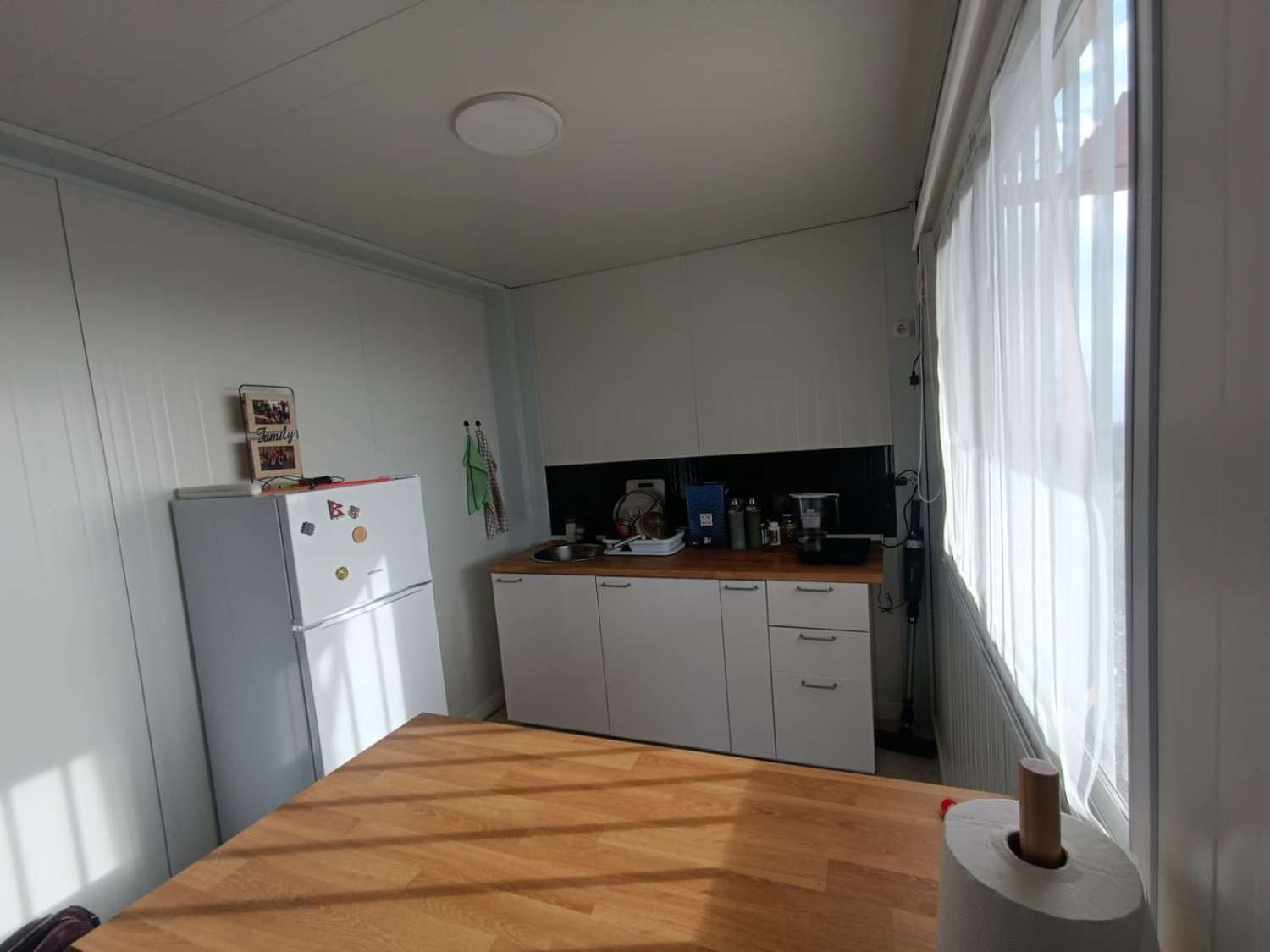 Parcela con casa  prefabricada en moclinejo