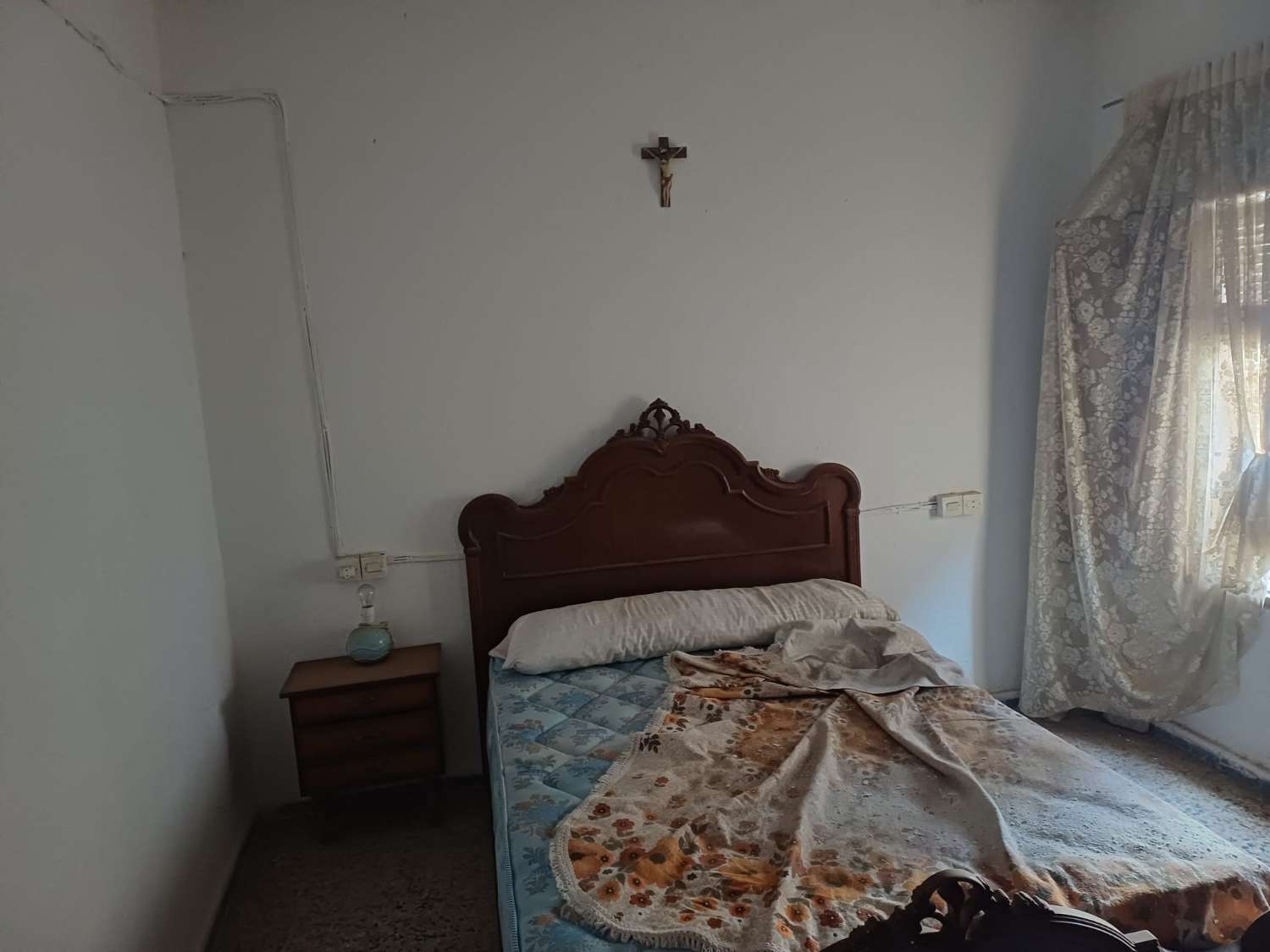 Casa para reformar en almachar