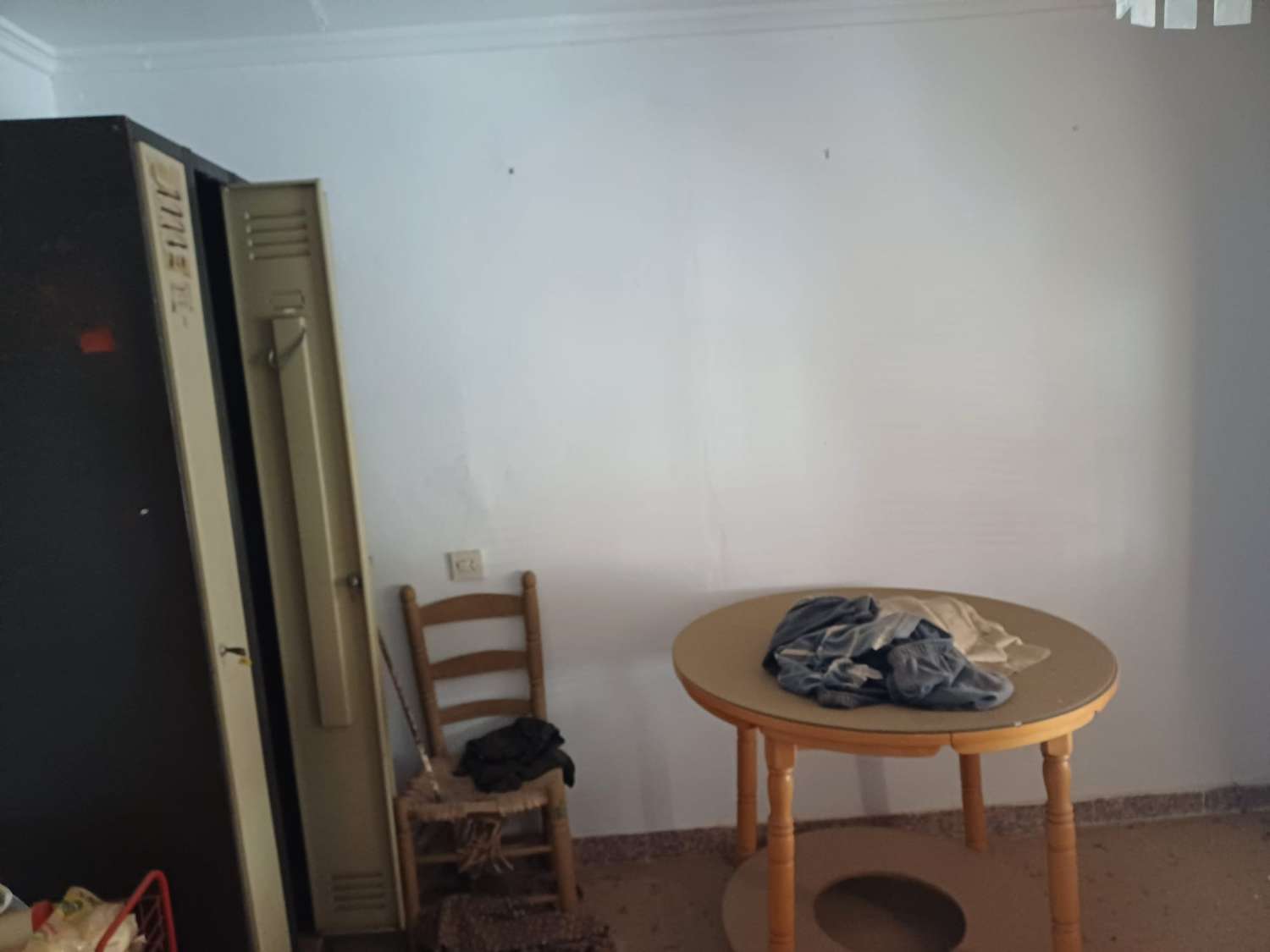 Casa para reformar en almachar