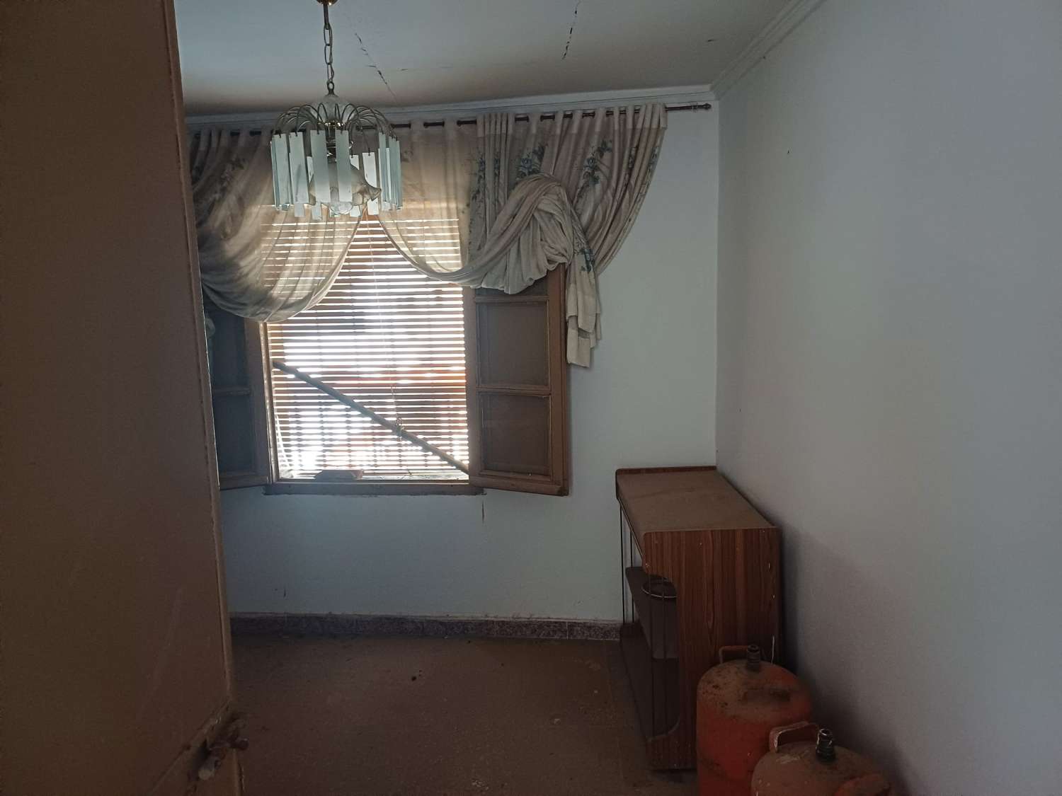 Casa para reformar en almachar