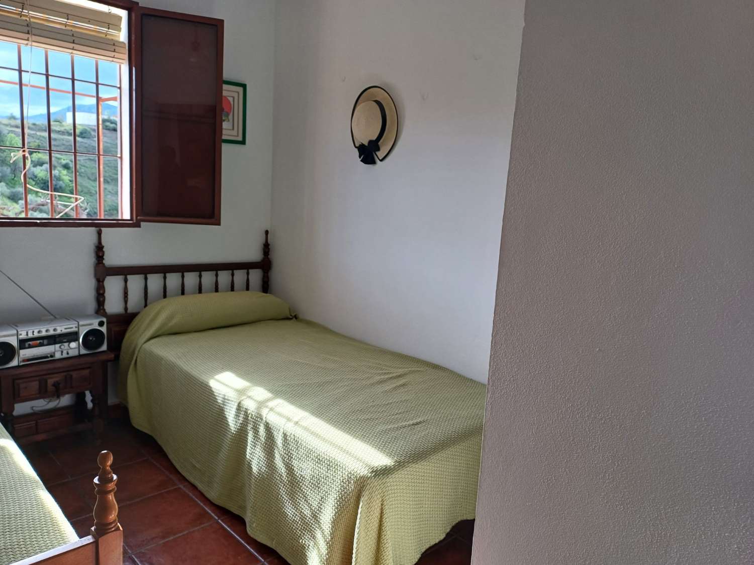 Casa de campo con piscina en Almachar