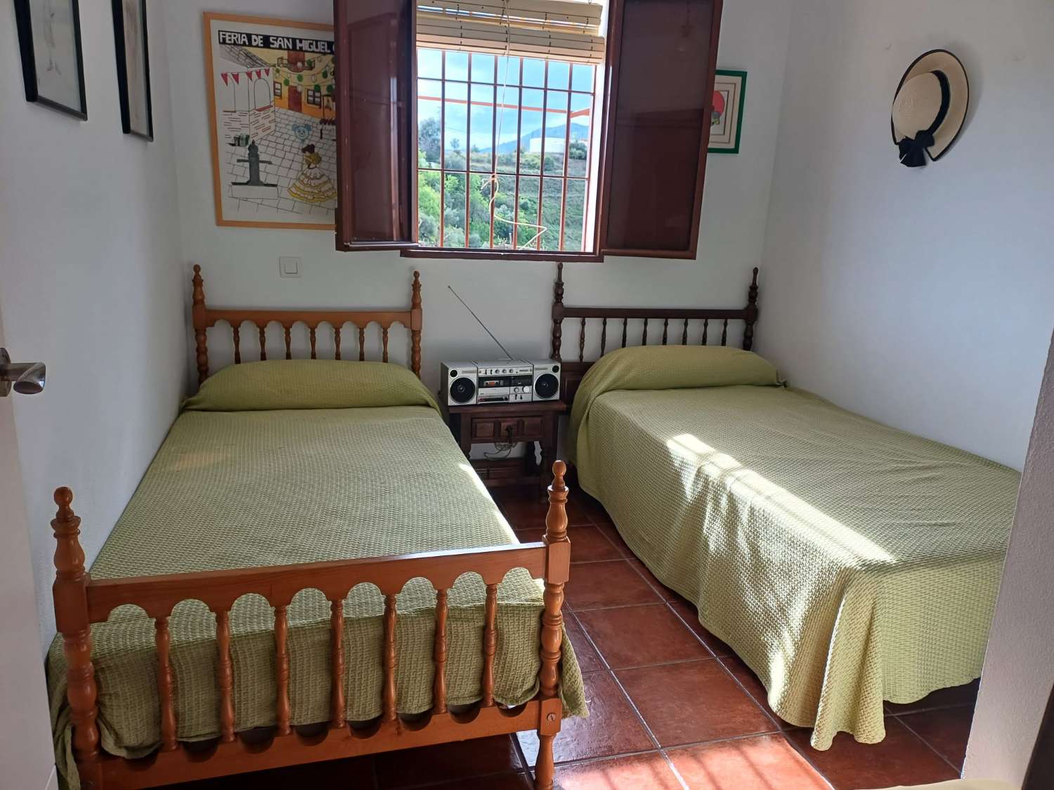 Casa de campo con piscina en Almachar