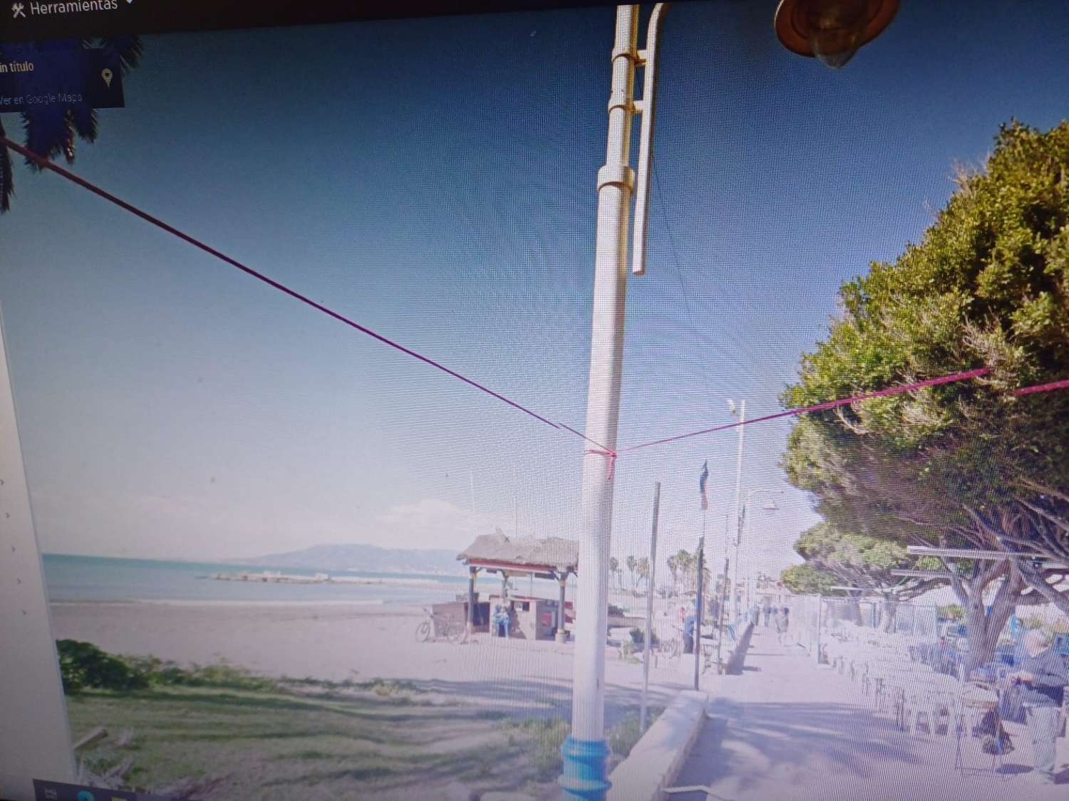 Casa da ristrutturare a El Palo, sul lungomare.