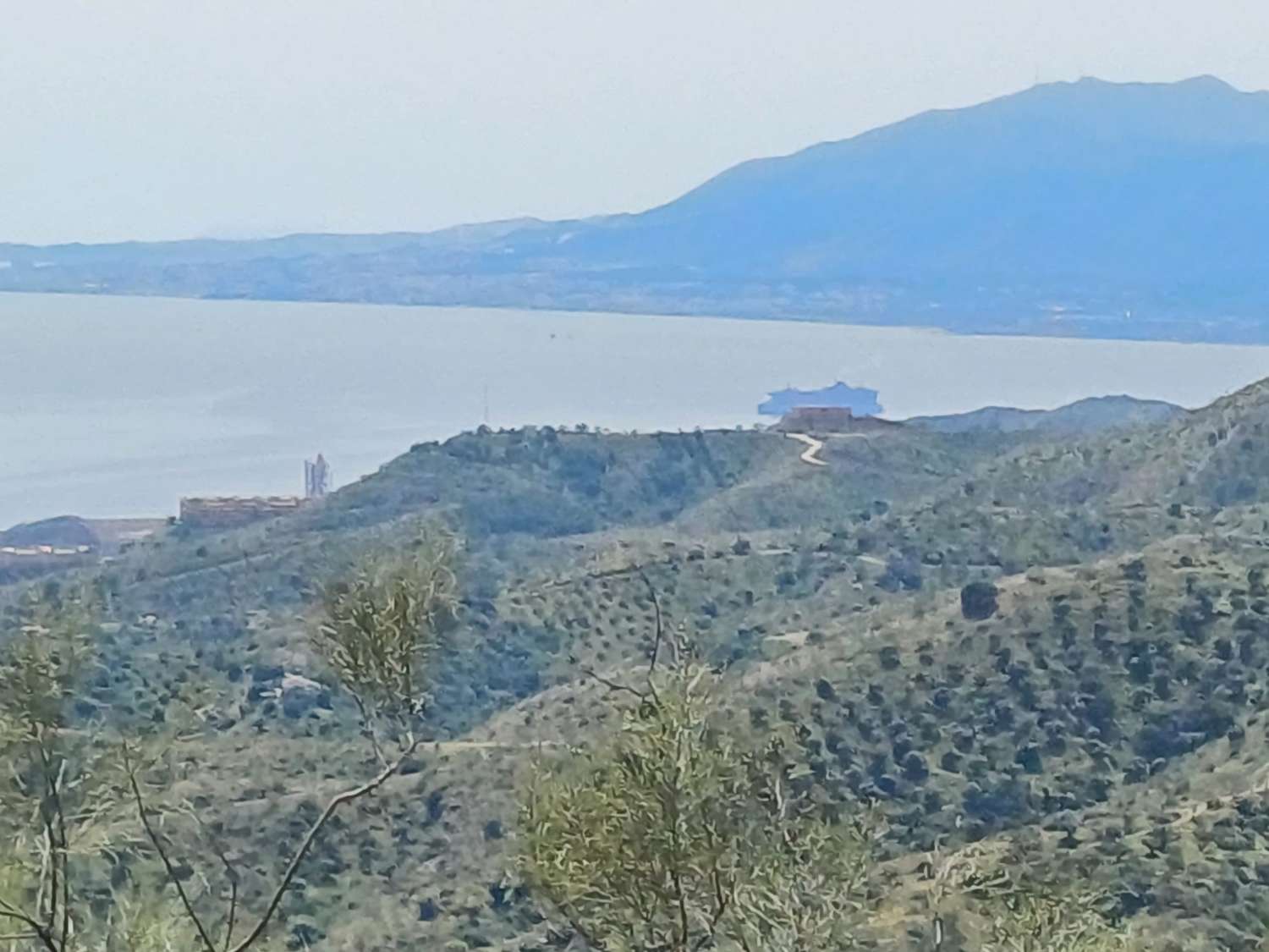 Parcela con vistas al mar en rincon de la victoria