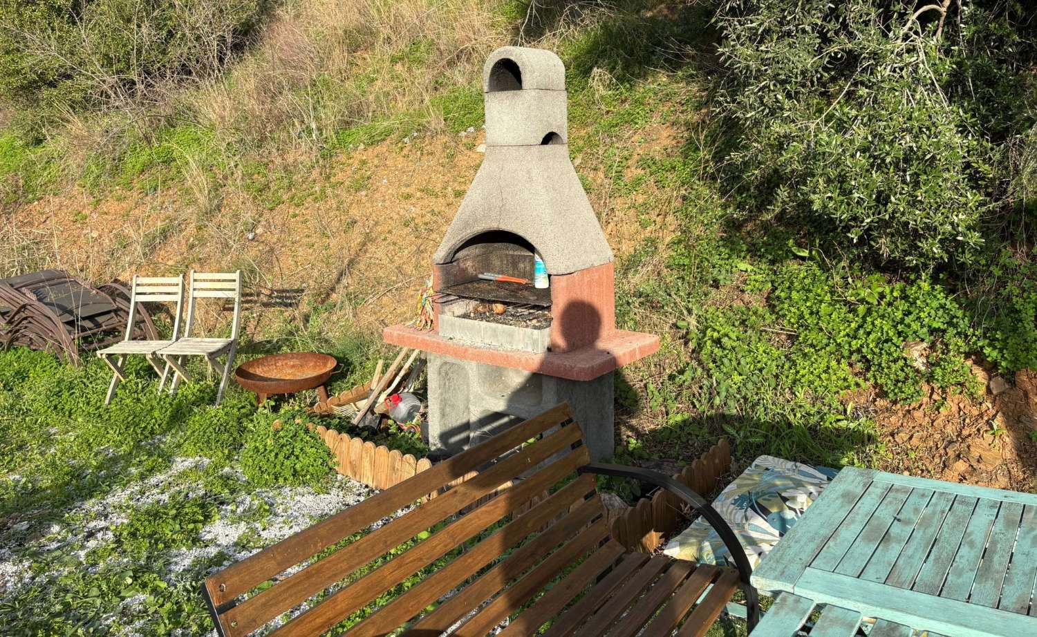 Plot with house in Olias