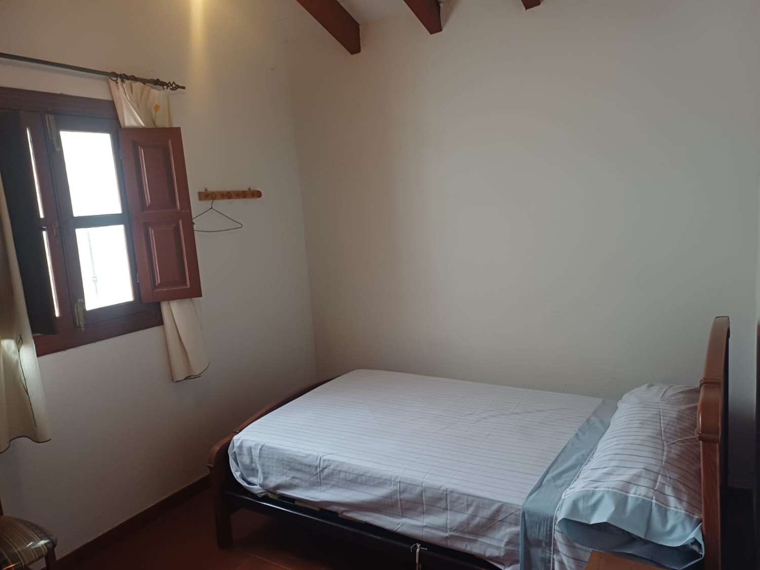 Etxea salgai in Almáchar