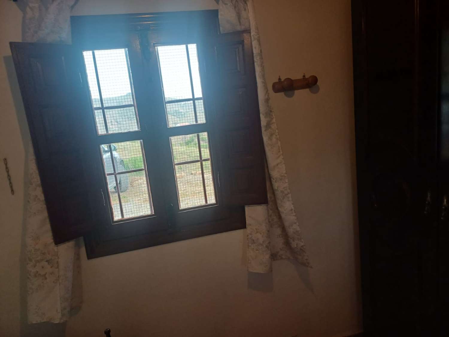 Etxea salgai in Almáchar