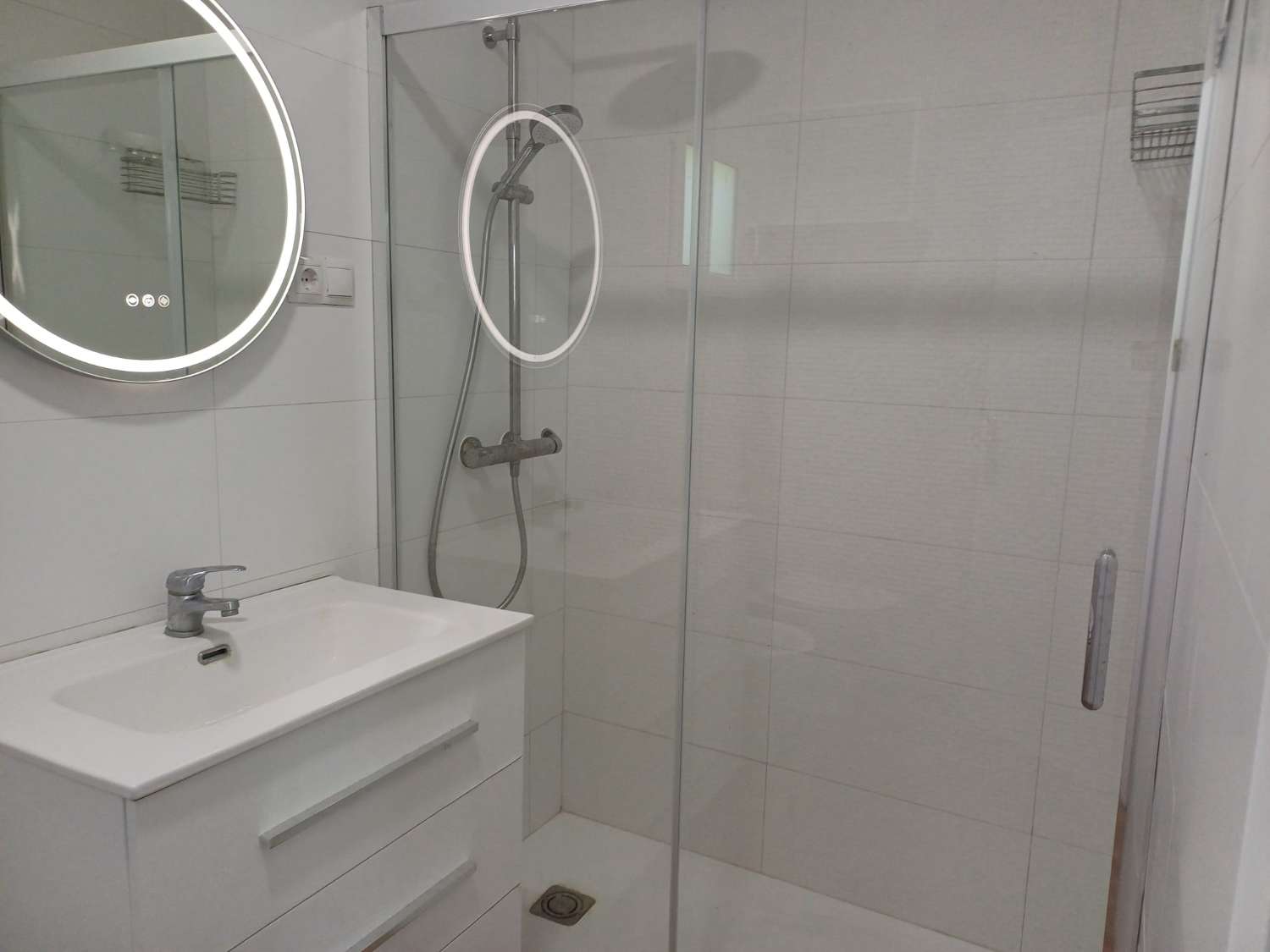 Etxea salgai in Cártama