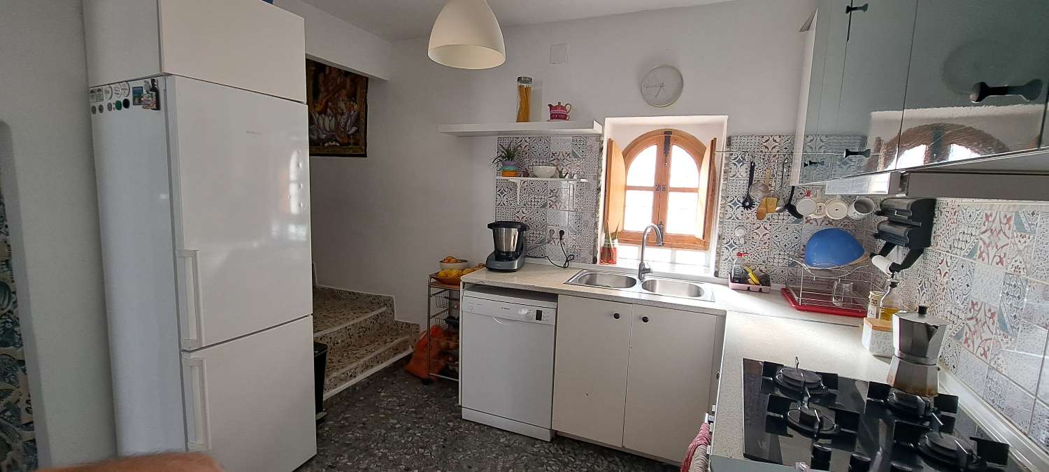 Casa in affitto nel villaggio di Almachar