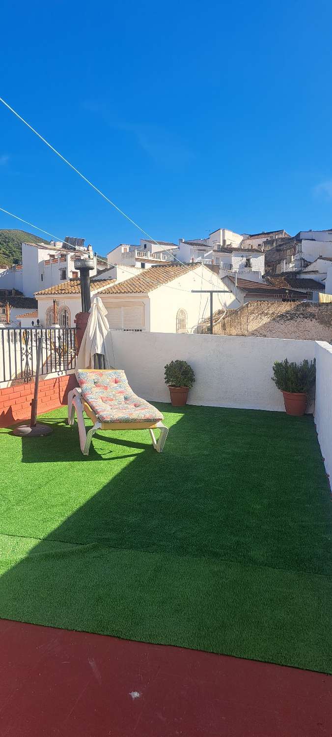 Casa in affitto nel villaggio di Almachar
