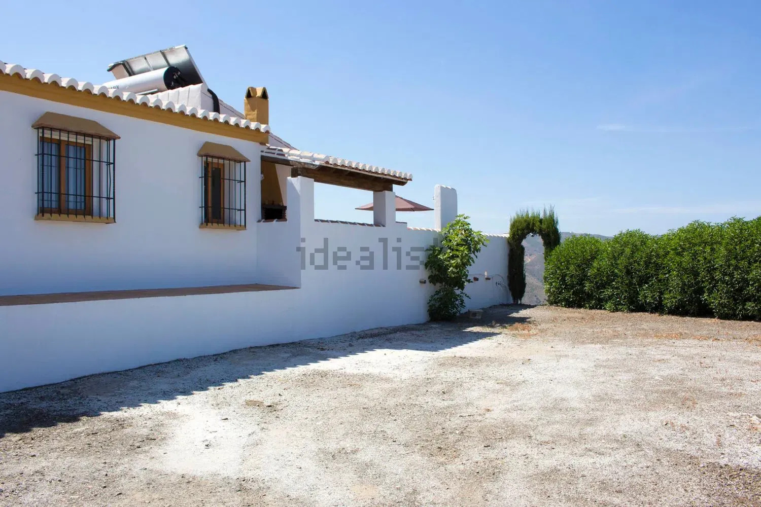 Chalet de campo con piscina en almachar
