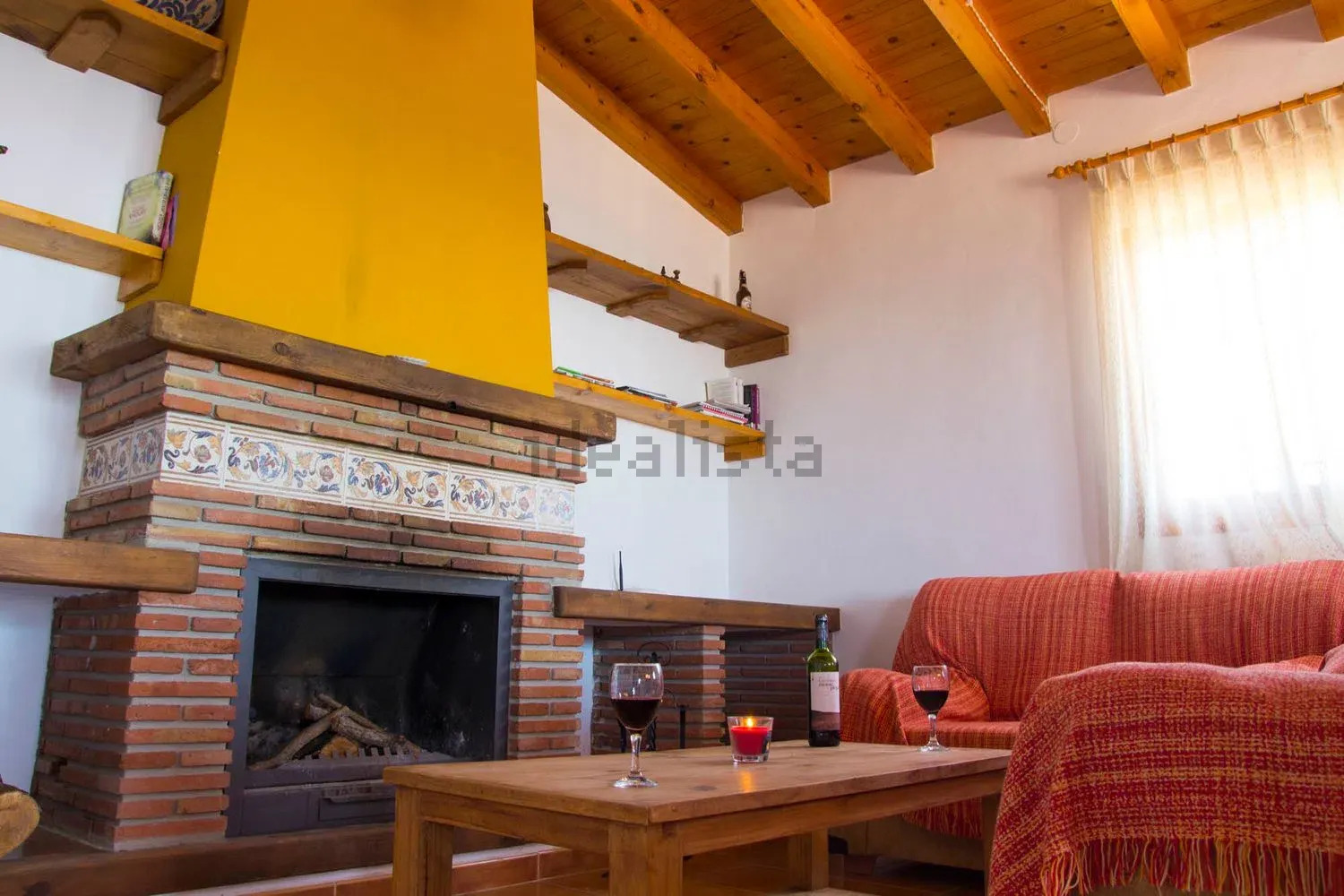 Chalet de campo con piscina en almachar