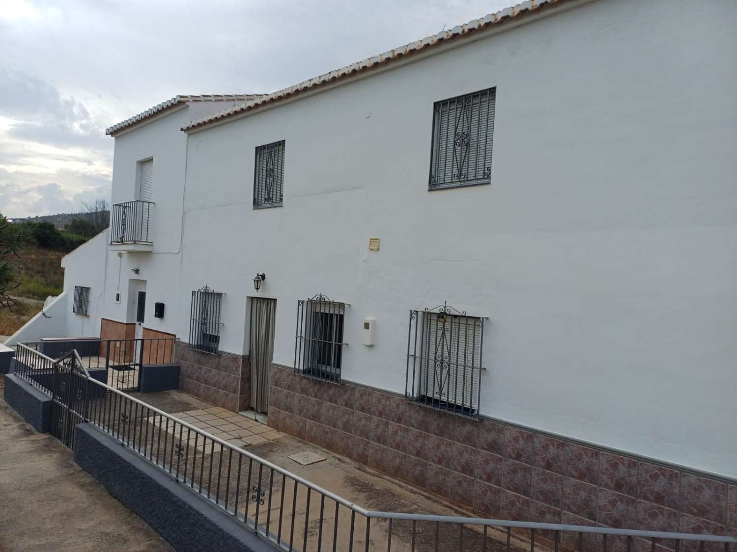 Finca de naranja  con 2 casas en pizarra