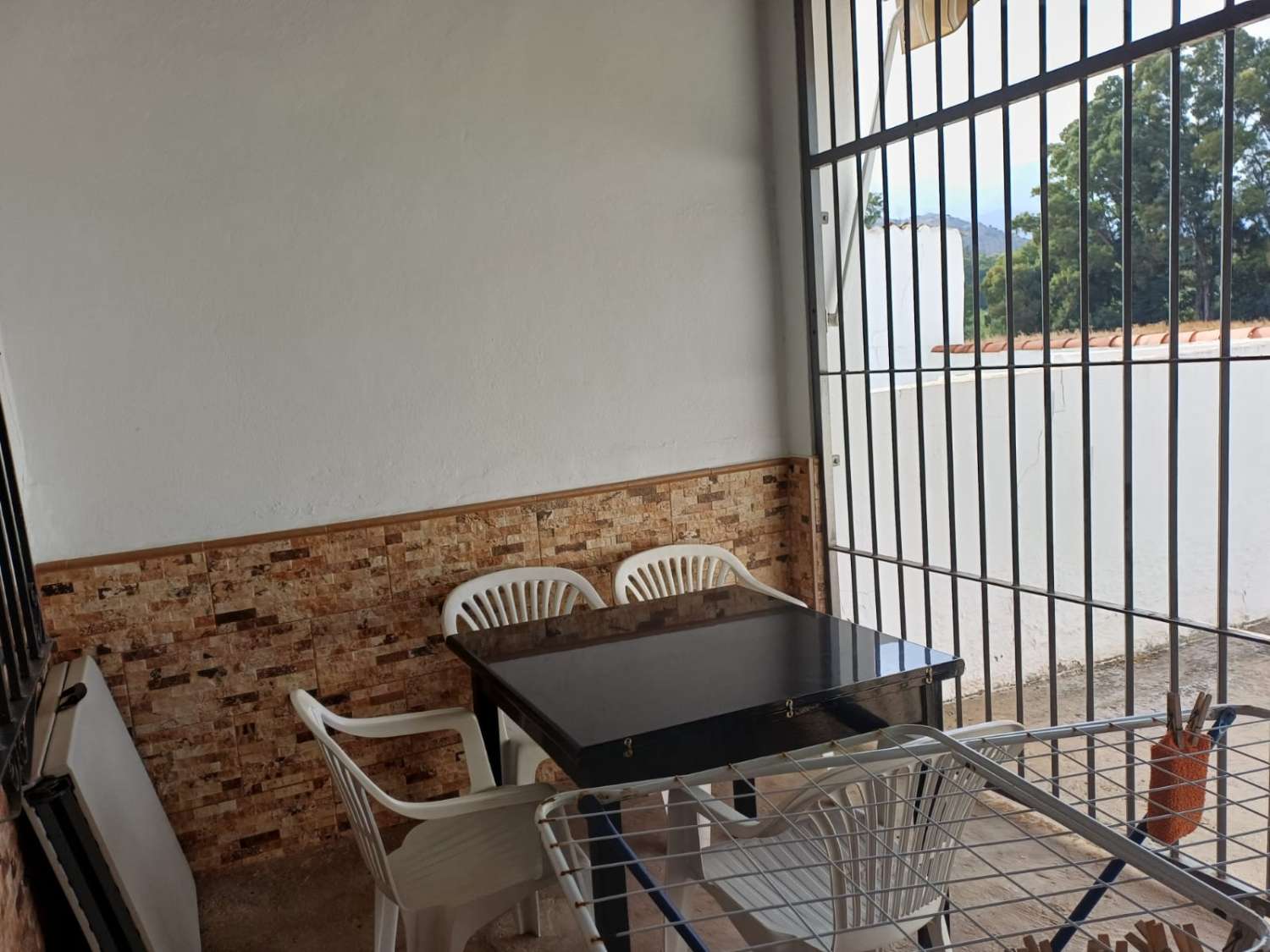 Finca de naranja  con 2 casas en pizarra