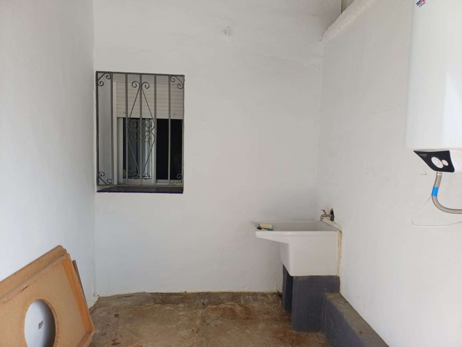 Finca de naranja  con 2 casas en pizarra