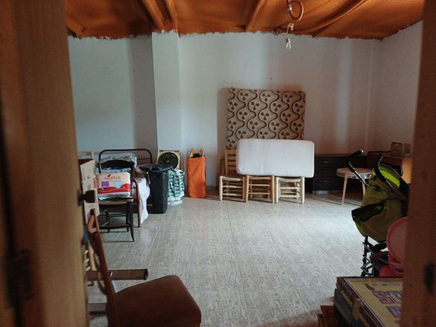 Finca de naranja  con 2 casas en pizarra