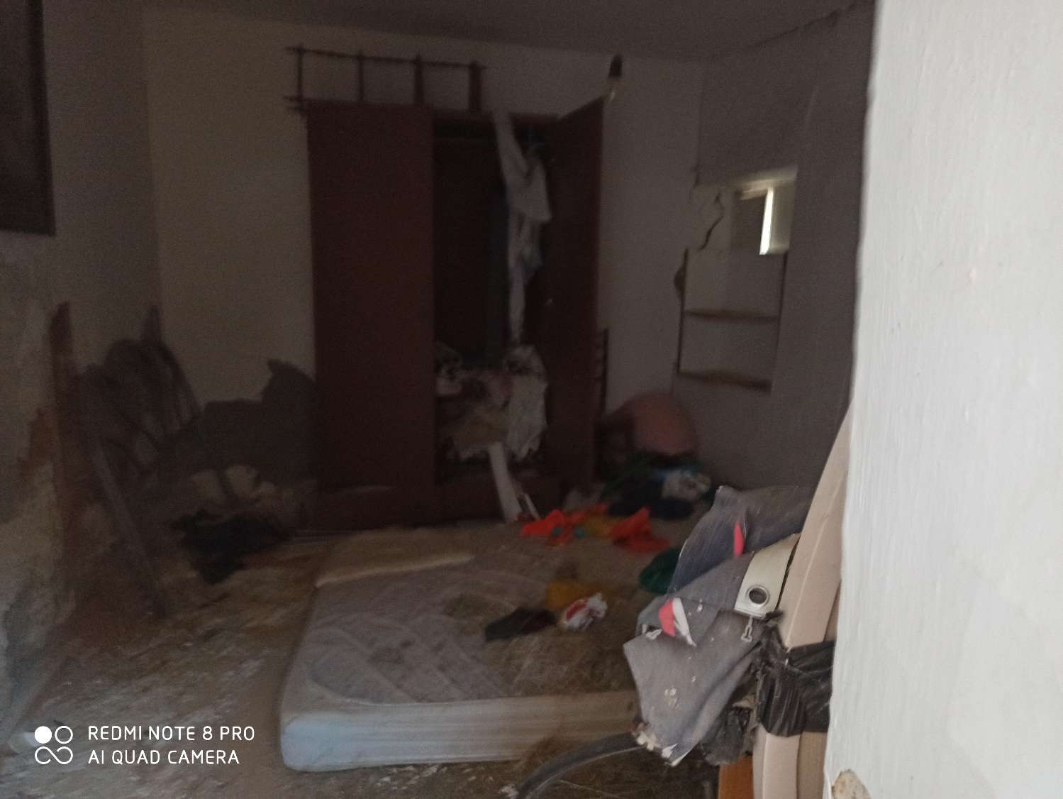 Maison en vente à Moclinejo