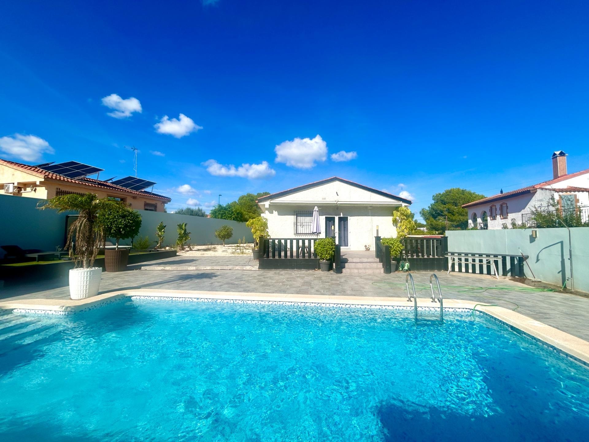 Villa en vente à Pinar de Campoverde (Pilar de la Horadada)