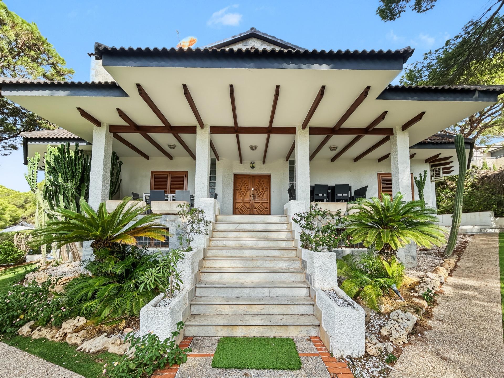 Villa en venta en Orihuela
