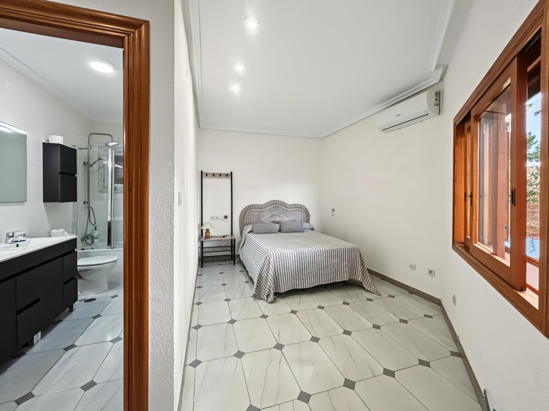 Villa en venta en Orihuela